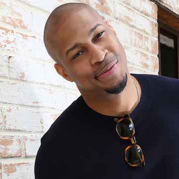 Finesse Mitchell St. Louis Tickets